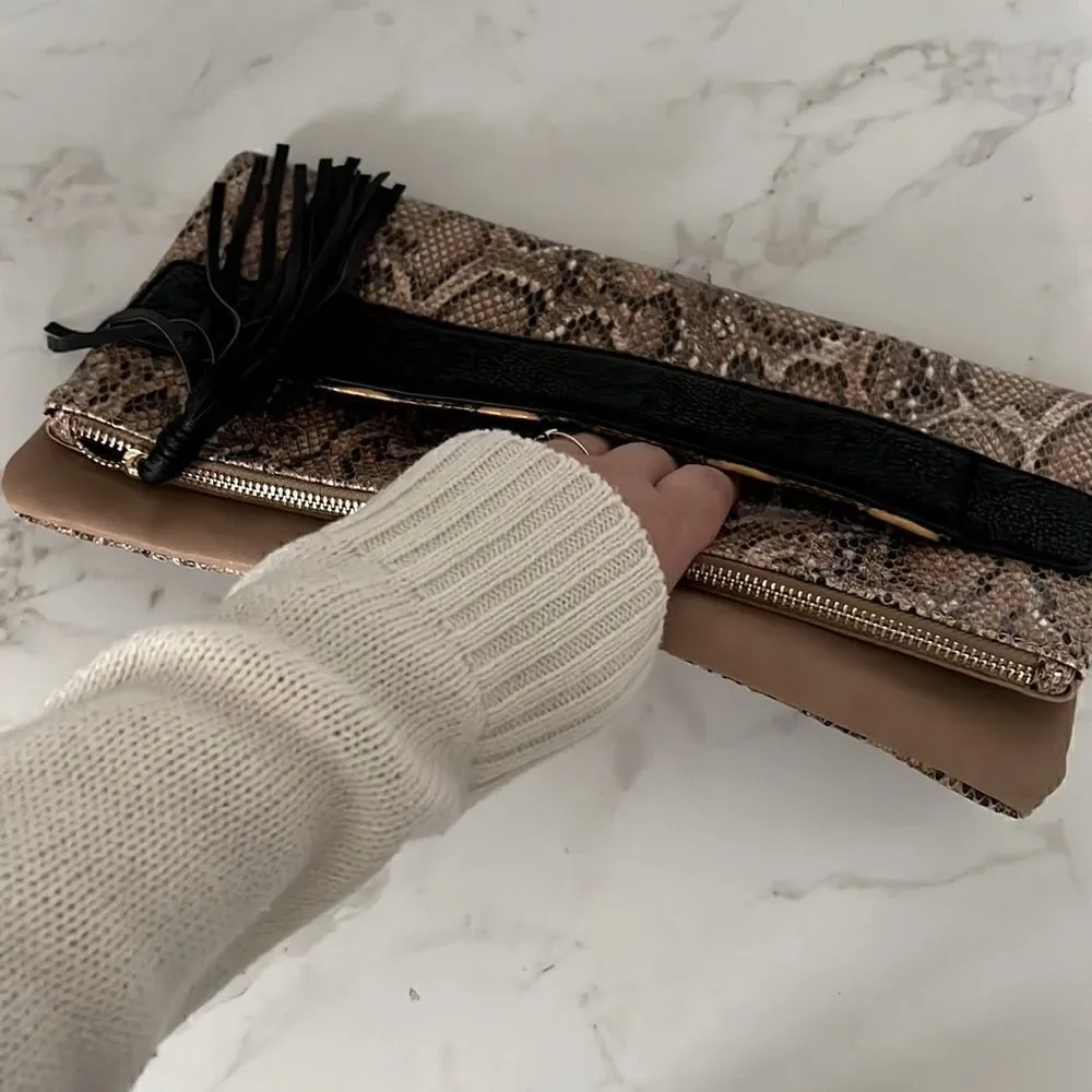 BCBGeneration Clutch EUC